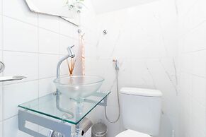 GB39 Apt 2 Quartos Duplex a 50m da Praia