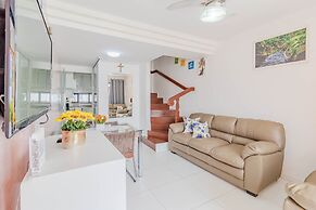 GB39 Apt 2 Quartos Duplex a 50m da Praia