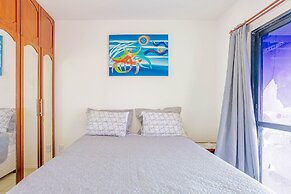 GB39 Apt 2 Quartos Duplex a 50m da Praia