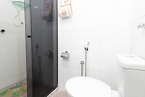 GB39 Apt 2 Quartos Duplex a 50m da Praia