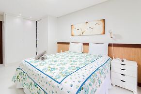 IM02 Apt 3 Suítes em Imbassaí