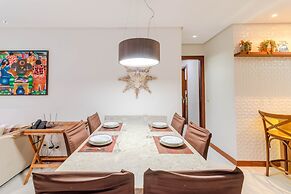 IM02 Apt 3 Suítes em Imbassaí