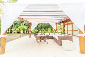 IM02 Apt 3 Suítes em Imbassaí