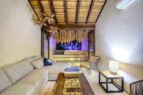 Eco-chic Design Condos Wrapped in Nature's Elements