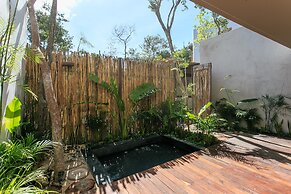 Eco-chic Design Condos Wrapped in Nature's Elements