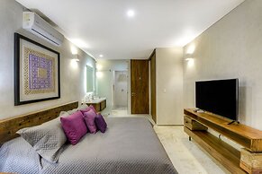 Eco-chic Design Condos Wrapped in Nature's Elements