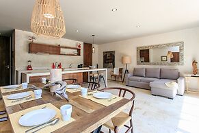 Eco-chic Design Condos Wrapped in Nature's Elements