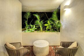 Eco-chic Design Condos Wrapped in Nature's Elements