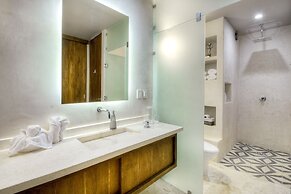 Eco-chic Design Condos Wrapped in Nature's Elements