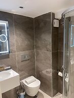 The Biancho Hotel Old City