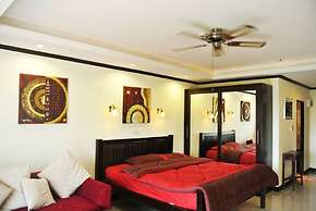 View Talay 5 Studio Apartment - Close to the Beach