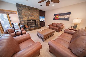 Chateaux Dumont 2709