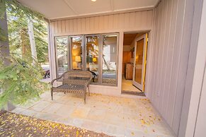 Chateaux Dumont 2709