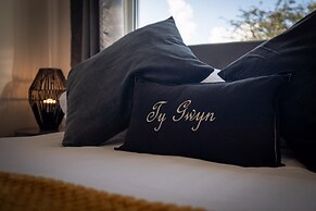 Ty Gwyn - Hot Tub Parking Dog Friendly