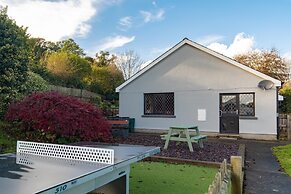 Hazelglade Cottage - Hot Tub Games Room Pet Friendly