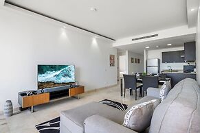 Lovely Condo at Eagle Beach! Great Views