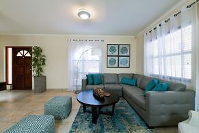 Stylish Villa, Private Pool, Bbq, Privacy