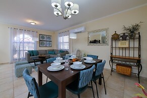 Stylish Villa, Private Pool, Bbq, Privacy