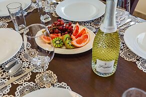 Stylish Villa, Private Pool, Bbq, Privacy