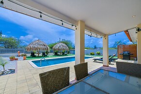 Stylish Villa, Private Pool, Bbq, Privacy
