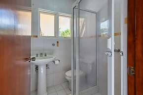 Private Beach Ocean Front Boat Dock Tiki Bar