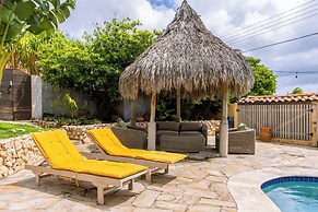 Mexican Style Villa With Private Pool, Free Utilities