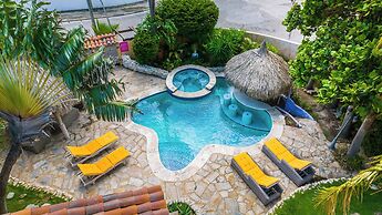 Mexican Style Villa With Private Pool, Free Utilities