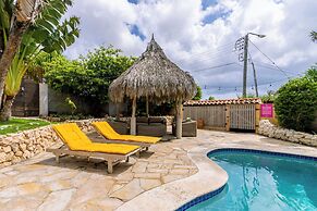 Mexican Style Villa With Private Pool, Free Utilities