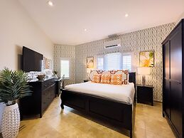 New! Top Location! Rooftop Terrace With Ocean View