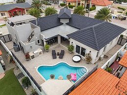 New! Top Location! Rooftop Terrace With Ocean View