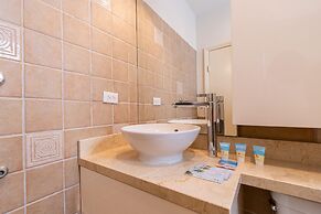 Luxury Pool Villa With View! Cabana, Bbq, 3min/beach, in Tierra del So