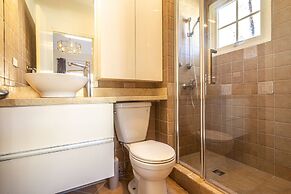 Luxury Pool Villa With View! Cabana, Bbq, 3min/beach, in Tierra del So