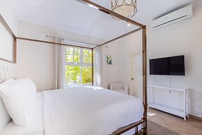 Luxury Pool Villa With View! Cabana, Bbq, 3min/beach, in Tierra del So