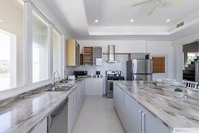 Direct Ocean Front Villa With Private Pool + View! Boca Catalina Malmo