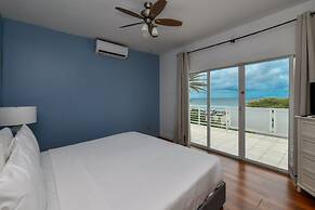 Direct Ocean Front Villa With Private Pool + View! Boca Catalina Malmo