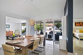 Modern Villa Private Pool 4min to Beaches!