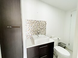 Modern Villa Private Pool 4min to Beaches!