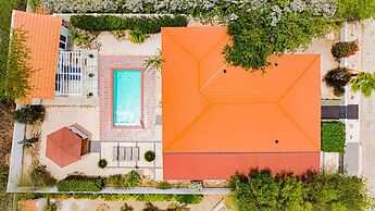 Modern Villa Private Pool 4min to Beaches!