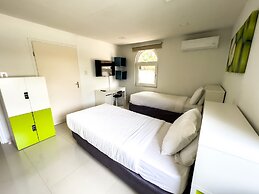 Modern Villa Private Pool 4min to Beaches!