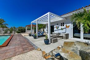 Modern Villa Private Pool 4min to Beaches!