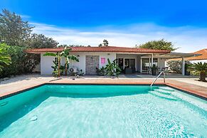 Modern Villa Private Pool 4min to Beaches!