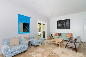 Upscale Ocean View Villa With Pool + Outdoor Kitchen