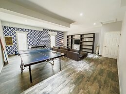 Upscale Ocean View Villa With Pool + Outdoor Kitchen