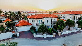 Upscale Ocean View Villa With Pool + Outdoor Kitchen