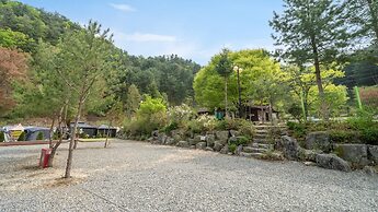 Gapyeong Calbongsanouto Campingjang