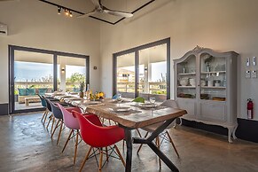 Luxurious Ocean View Getaway!