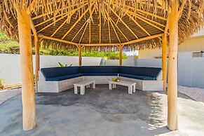 Luxurious Ocean View Getaway!