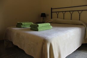 Comfortable 1-bed Bungalow in Parque Holandés