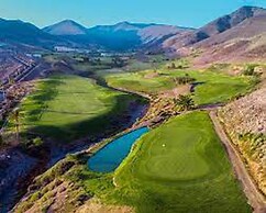 Comfortable 1-bed Bungalow in Parque Holandés