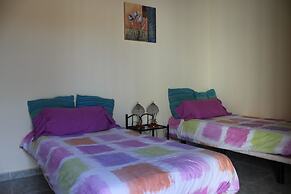 Rustic 1-bed Bungalow in Parque Holandés